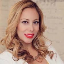 Cindy Castillo, Psychotherapist