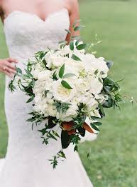 See more of this moody wedding day on. Wedding Bouquets Classic Elegant White Wedding Bouquet Photography Virgil Bunao Virgilbuna Wedding Lande Leading Wedding Magazine Ideas Inspirations The Hottest New Wedding Trends