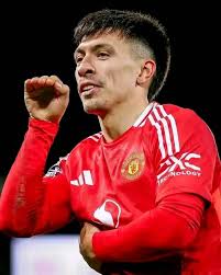 Player returns to team training after injury