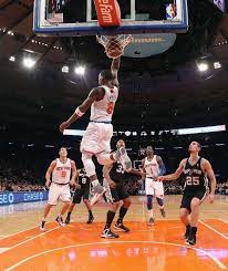 New York Knicks Basketball Knicks Photos Espn New York Knicks Knicks Alley Oop
