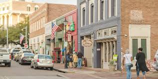 All three are located in the. 10 Best Small Towns In America Prettiest Small Towns In America