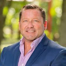 Real Estate Agents in 33703