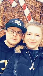 Heartbroken couple's dream wedding cancelled by 'blunt' email just days  before big day