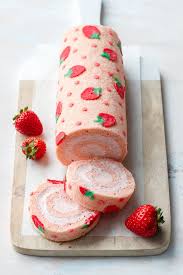 Strawberry Cake Roll Love And Olive Oil Recipe Strawberry Roll Cake Food Cute Desserts