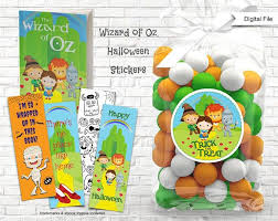 Wizard Of Oz Trick Or Treat Stickers By Kidspartyworks In 2020 Kids Party Printables Treat Stickers Halloween Stickers