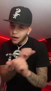 Discovering New Artists: Choosing You by Hansum