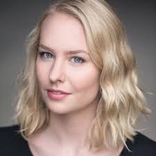 Alexandra Russell's Instagram, Twitter & Facebook