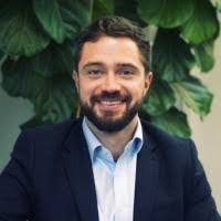 Tom Strange's Instagram, Twitter & Facebook