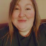 Danielle Tutt's Instagram, Twitter & Facebook