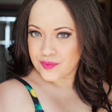 Lana Kerr's Instagram, Twitter & Facebook