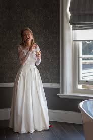 With the bluntness of the cut, follow the jawline either at the. Wedding Hair Bridal Makeup For Mature Brides Mother Of Bride Wedding Make Up And Hair Stylist London