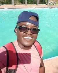 LF SKILLED KARPENTERO. JUST PM ME