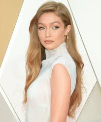 Gigi hadid, who is expecting her first child with boyfriend zayn malik, seemingly opts for a darker hairstyle in the latest selfie she posted to instagram. Are Gigi Hadid Zayn Malik Pregnant In Quarantine