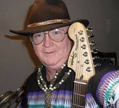 Robin Cain's Instagram, Twitter & Facebook