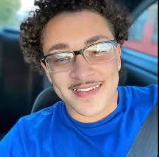 In Loving Memory ~Elijah Knipe 22-yrs-old passed away in a fatal car  accident