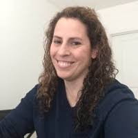 Debbie Castro's Instagram, Twitter & Facebook