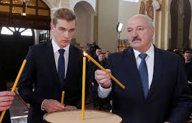 Во время избрания виктора лукашенко президентом нок его отец заявил: V Seti Obsuzhdayut Novye Snimki 15 Letnego Syna Aleksandra Lukashenko Sdelannye Vo Vremya Pashalnoj Sluzhby Spletnik