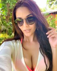 Mis días sin maquillaje 🌸 #beachday #elcuco @ Playa El Cuco