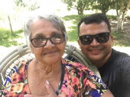 No Dia das Mães, Edinaldo Roseno comemora a data com duas mães pela  primeira vez