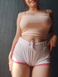 The Alittlenekko content you need- get it now and indulge her beauty