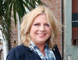 Jun 07, 2021 · rtl z bestaat 20 jaar en dus blikken we terug! Loretta Schrijver Mag Na Zes Weken Het Ziekenhuis Verlaten