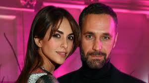 Vivo una storia serena con questa ragazza, ma non deve essere il capro espiatorio. Rocio Munoz Morales E Raoul Bova La Figlia Alma Un Anno Di Te