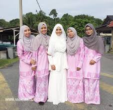 Penggunaan tanda kurung dan tanda kurung siku. Beli Baju Kurung Moden Kasih Untuk Wedding Sebagai Bridesmaid Mawar Assufi Lifestyle Blogger Link Href Https Imgur Com Atjbnvg Rel Shortcut Icon Type Image X Icon Link Href Https Imgur Com Atjbnvg Rel Icon