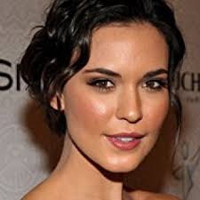 Olivia Moon (played by Danielle Campbell) outfits