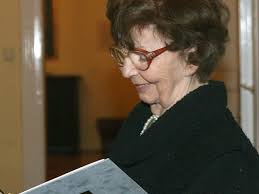 Gyászol a Vígszínház