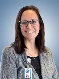 Heidi Benner's Instagram, Twitter & Facebook