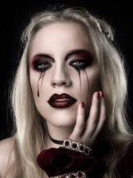 Goth Eye Makeup Designs Gothic Eye Makeup Ideas Pictures Eye Makeup Design Girl Halloween Makeup Vampire Makeup Halloween Vampire Makeup