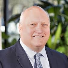 Lisa Towery's Instagram, Twitter & Facebook