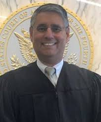 Diaz becomes 1st Hispanic to lead 4th US Circuit
