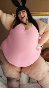 Discover Juicy Jackie's sensual appeal