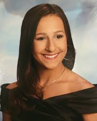 Jacqueline Foss's Instagram, Twitter & Facebook