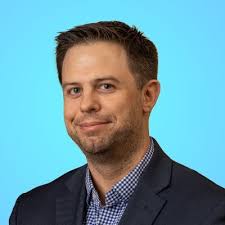 Warren Sutherland (@SingWarren)