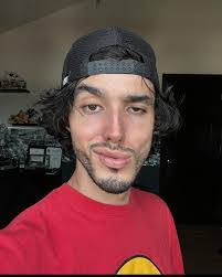 Ricky Limon's Instagram, Twitter & Facebook