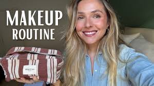 RUTINA DE MAQUILLAJE MINIMAL con piel jugosa