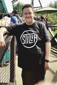 Johnny vegas was born on september 11, 1971 in st. Johnny Vegas Buys A Packet Of Cigarettes Despite Vowing To Quit Express Digest