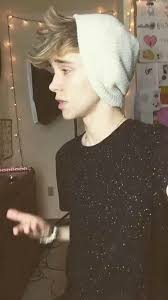 Help.💀 YouTube/ Gabriel Mathis 💕