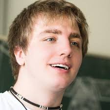 Daniel Hundert (@Aiden_Hypnose)