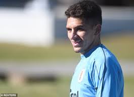 Frank hvam , casper christensen , mia lyhne , iben hjejle votes: Ac Milan Keen On Swoop For Arsenal Midfielder Lucas Torreira Daily Mail Online