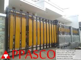 Bahan pagar minimalis selanjutnya perhatikan bahan pembuatan pagar minimalis. Pagar Rumah Grc Minimalis 12 Inspirasi Pagar Besi Minimalis Yang Bikin Rumah Kamu Pagar Rumah Yang Baik Tidak Perlu Terlalu Tinggi Yang Penting Dapat Dengan Mudah Change Of Justin