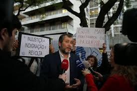 Resultado de imagem para fotos recentes das manifestaÃ§Ãµes de professores portugueses