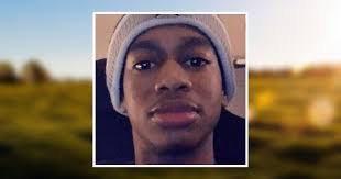 Roderick Lofton's Instagram, Twitter & Facebook