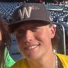 Noah Burdick (@NoahBurdick16)