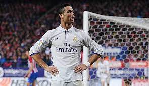 In den vergangenen wochen rankten sich immer wieder gerüchte um einen abschied des portugiesen. Cristiano Ronaldo Bei Real Madrid Titel Erfolge Rekorde Von Cr7