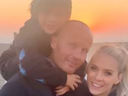 Shannon Dash's Instagram, Twitter & Facebook