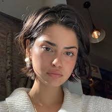 Alessandra Bonfiglio's Instagram, Twitter & Facebook