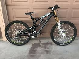 Yeti 303 Wc Dh Mountain Bike Downhill Medium Black Shimano Saint Group Downhill Bike Bike Mens Mountain Bike